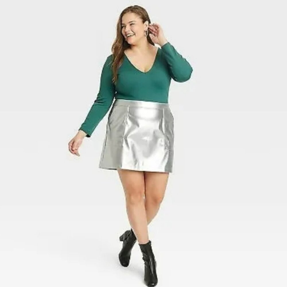 A New Day Metallic Short Mini Skirt Women Silver XXL Shiny‎ Glam Costume Cosplay